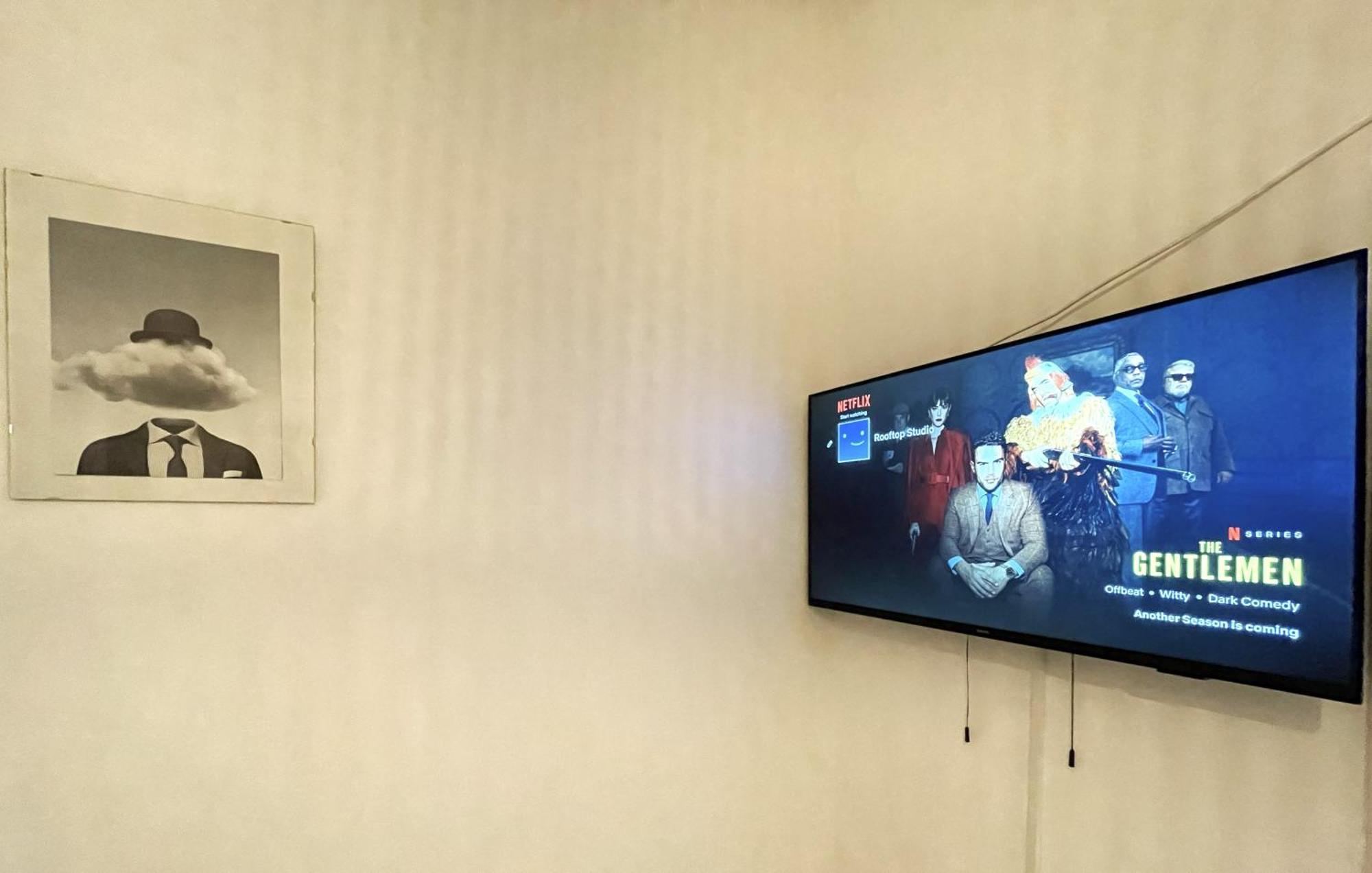 Rooftop Studio In The Heart Of Bucharest W Netflix Εξωτερικό φωτογραφία