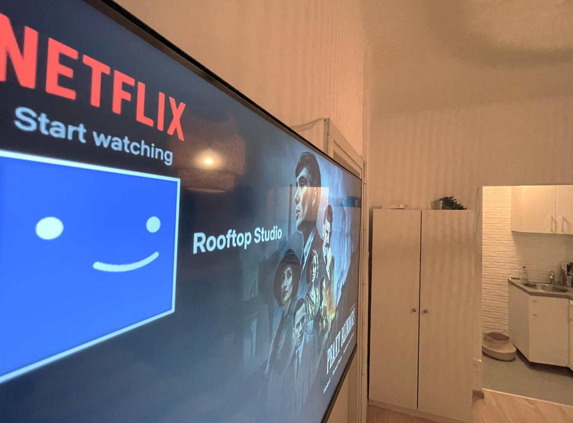 Rooftop Studio In The Heart Of Bucharest W Netflix Εξωτερικό φωτογραφία